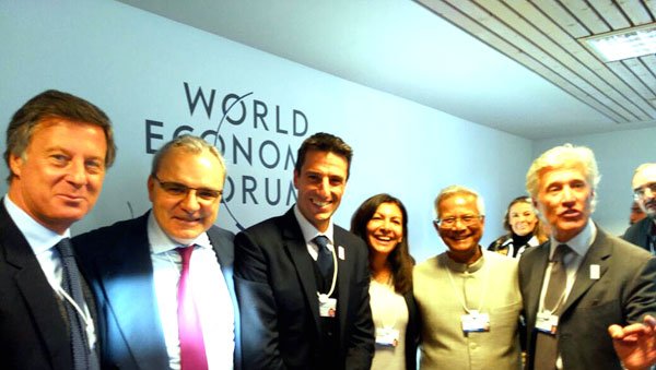 Yunus Joins Paris Initiatives : Press Conference of Yunus and Paris Mayor in Davos